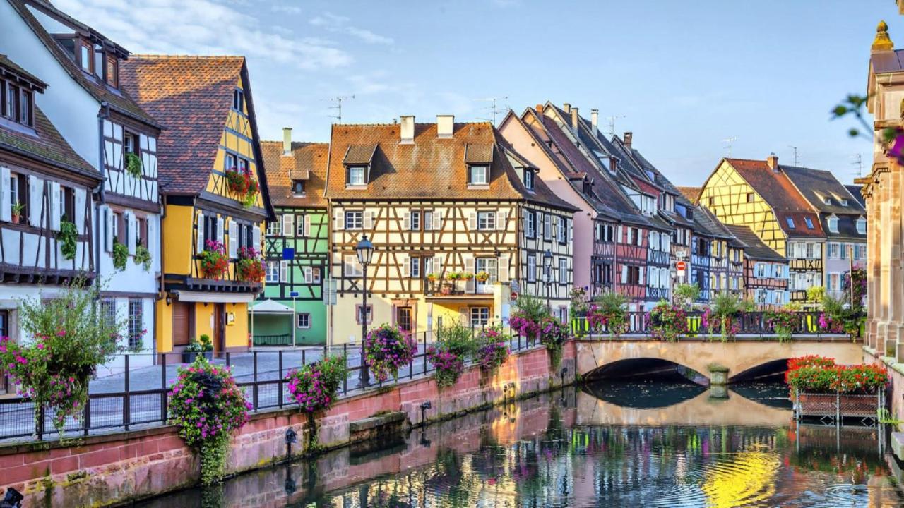 Sous Les Toits Du Zinc - Climatise Lejlighed Colmar Eksteriør billede